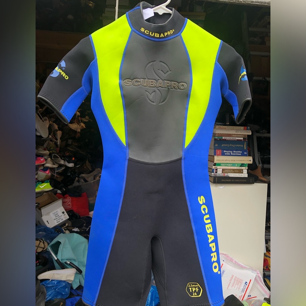 Scubapro Wet Suit Women’s Multicolored Lime Black Blue Wet Suit Size XS